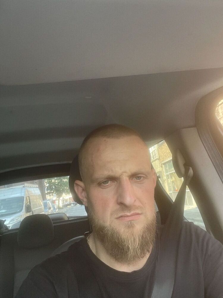  35346273  Serghei, 34 ,    Gent