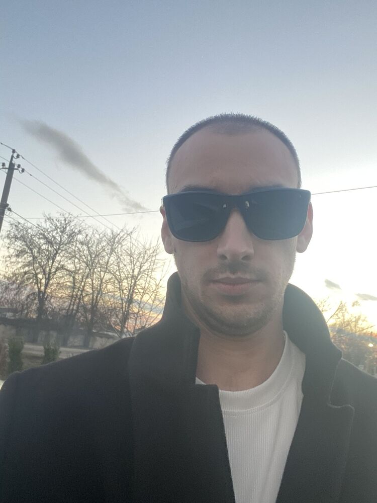  49092753  , 28 ,    