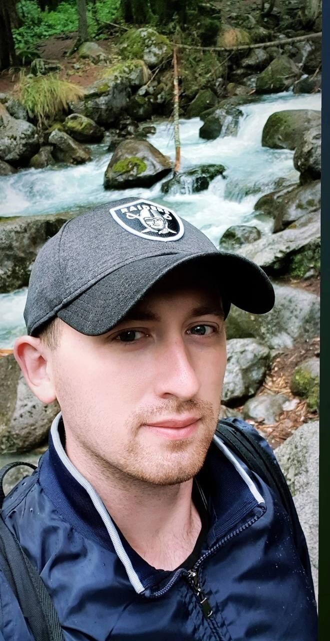  32749533  Aleksandr, 33 ,    