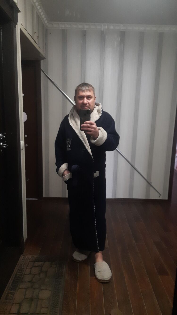   ,   , 48 ,   c 