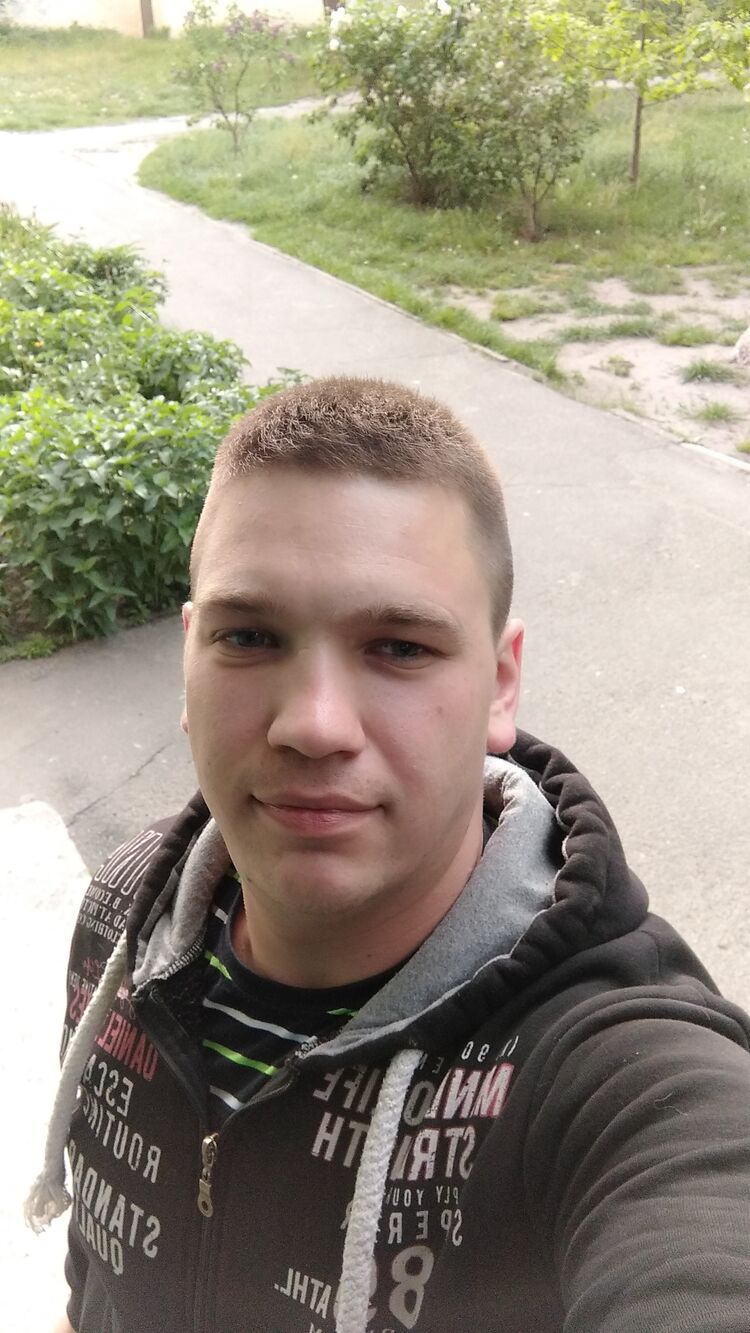  26942813  , 32 ,    