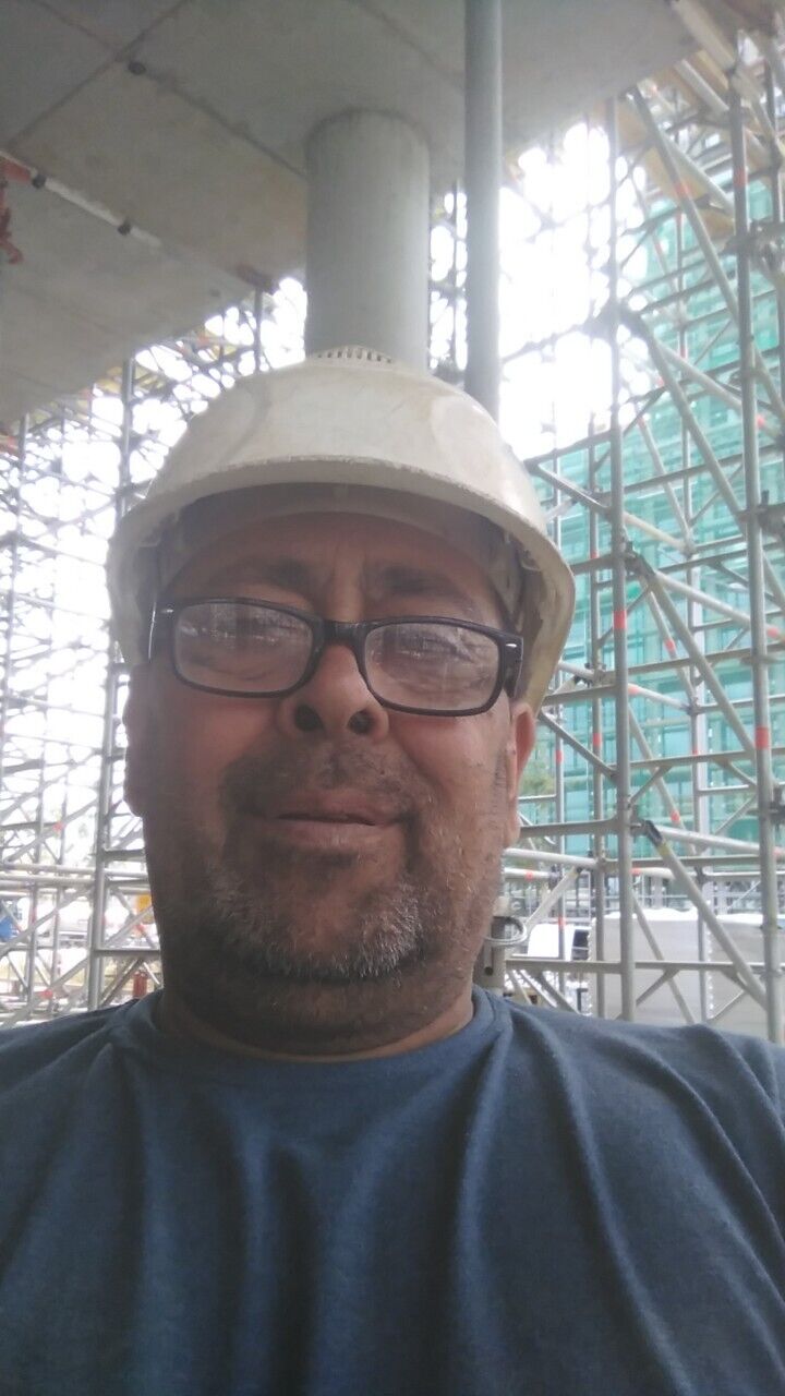  ,   Zoran, 49 ,   ,   , c 