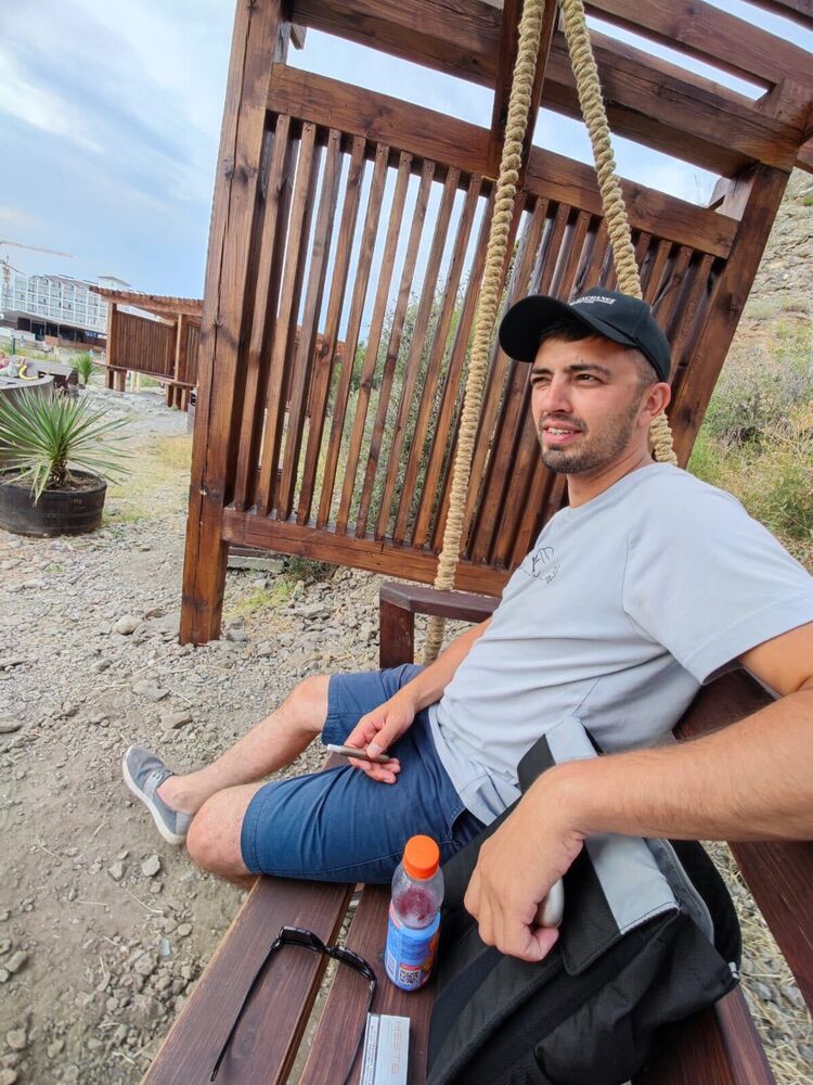  29223773  , 35 ,    -