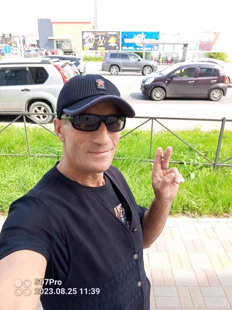  39488953  , 44 ,    