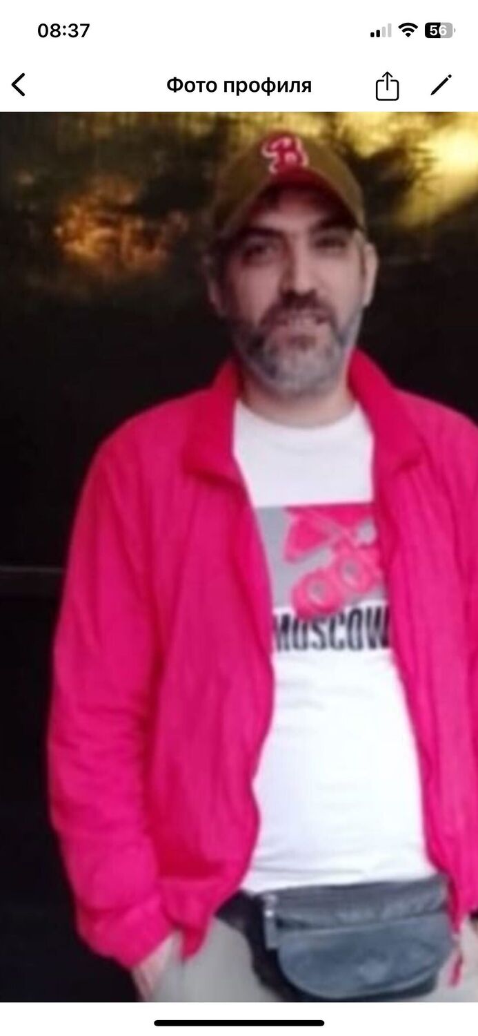  52606693  Arsen, 45 ,    