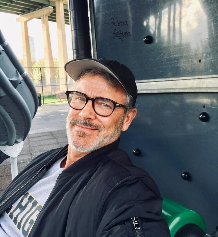  16094583  Scott kelvin, 61 ,    