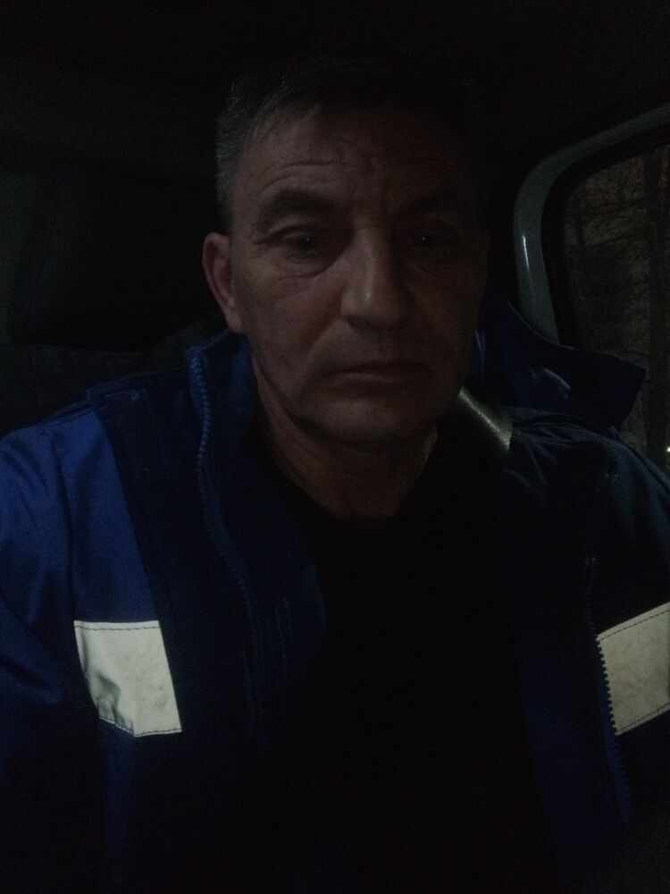  48149303  , 54 ,    