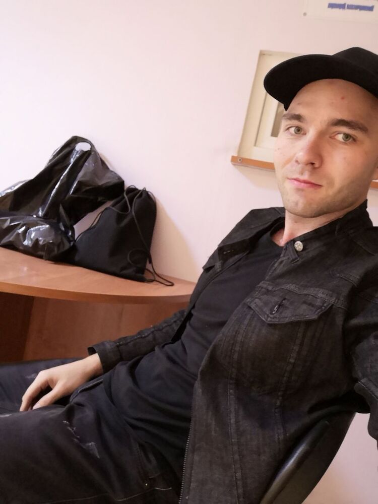  ,   , 34 ,   c , 