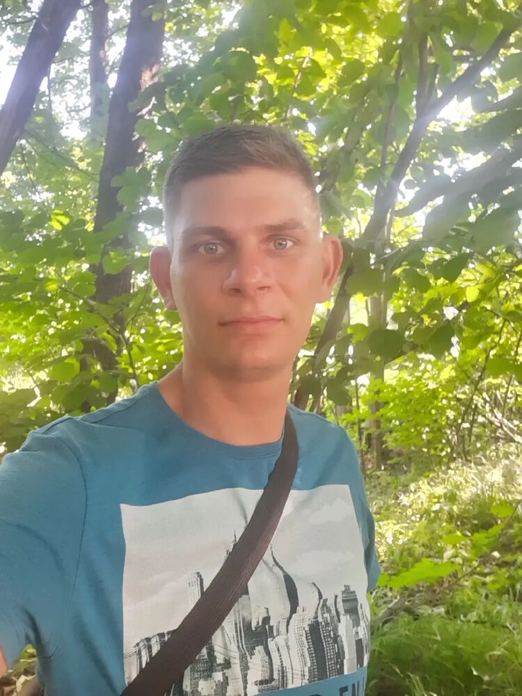  ,   Evgeny, 34 ,   ,   , c , 