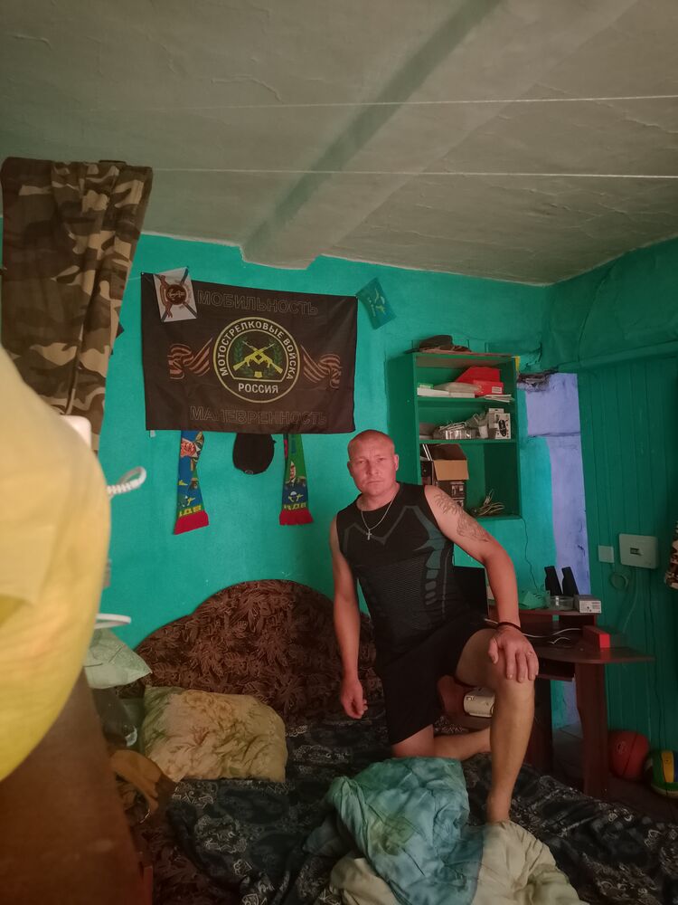  52936393  , 39 ,    -