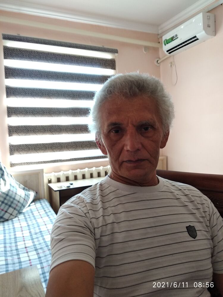  23157273   Khamid, 63 ,    