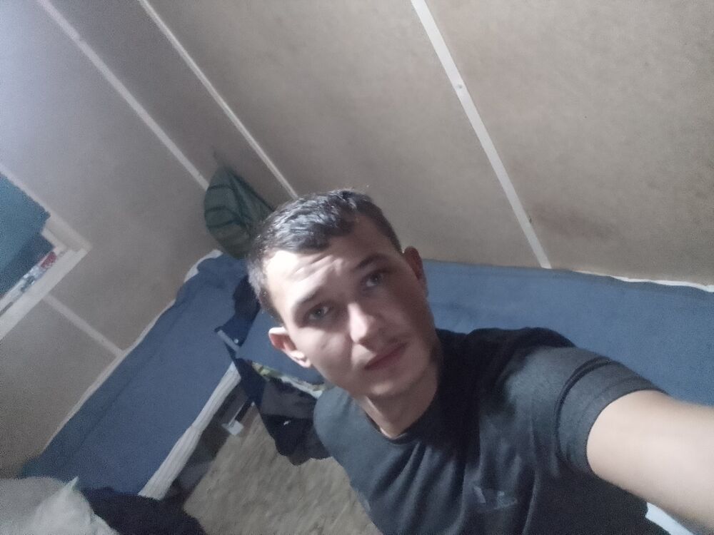  30079873  , 25 ,    