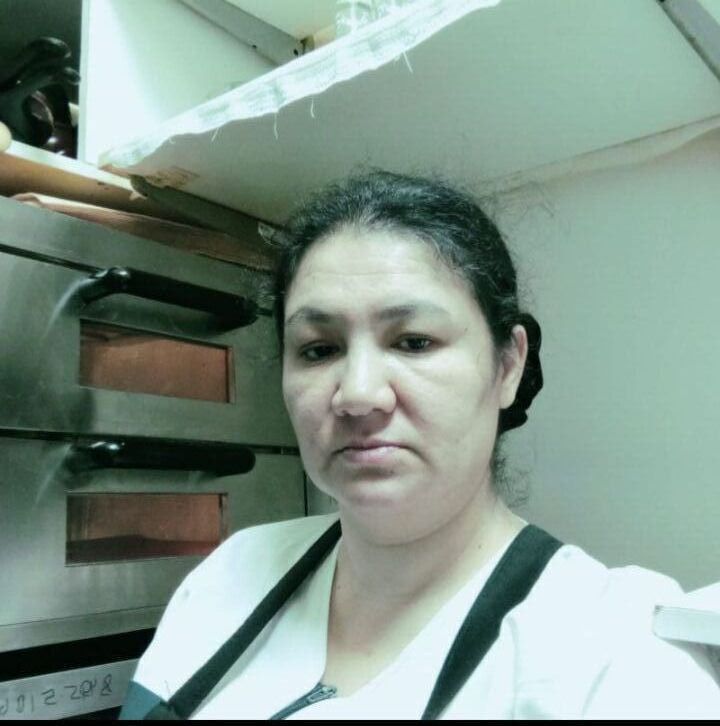  54111483  Nasiba, 45 ,    