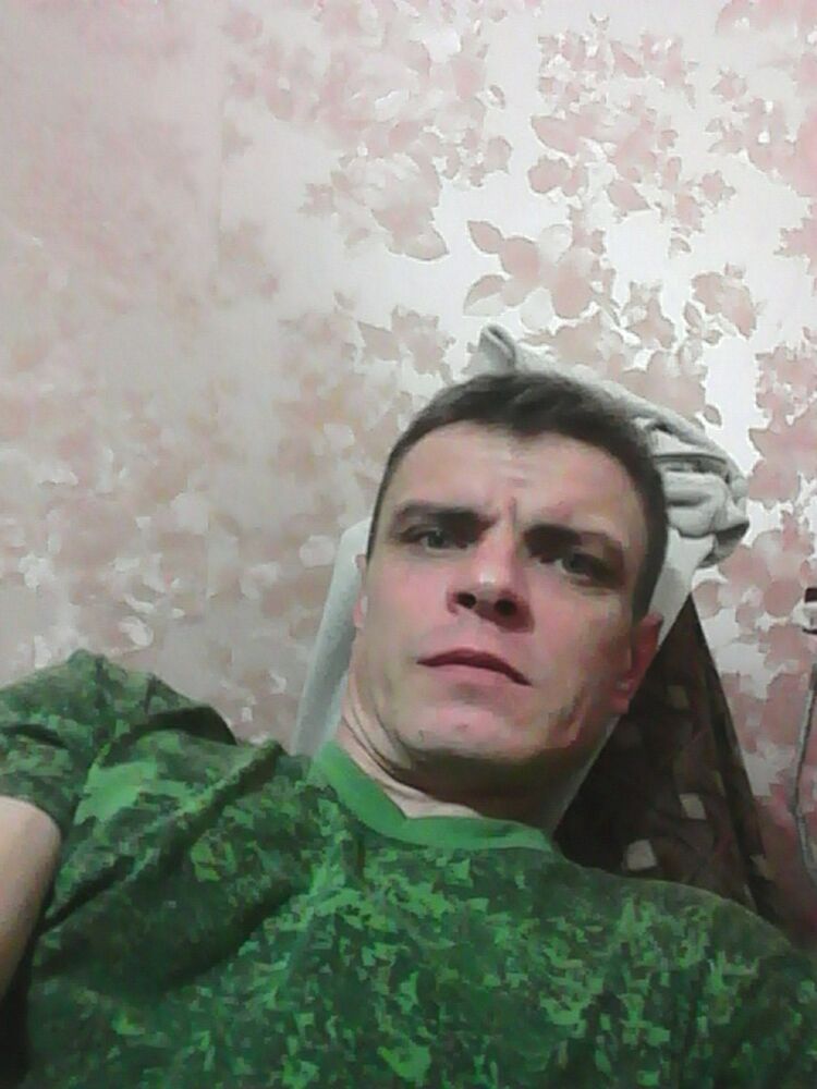  11179493  Aleksandr, 45 ,    