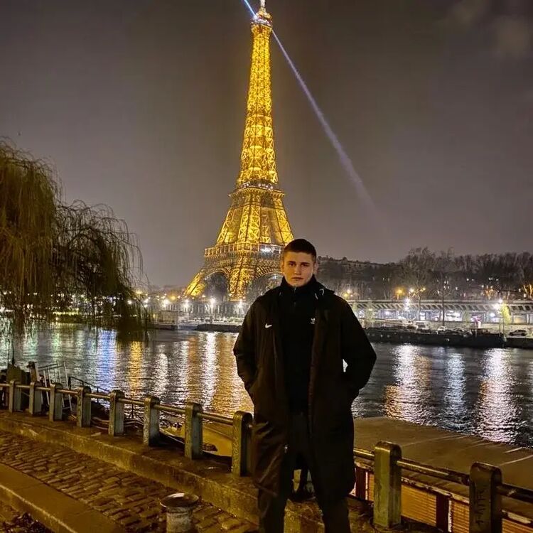  25616483  Alexandr, 21 ,    Algolsheim