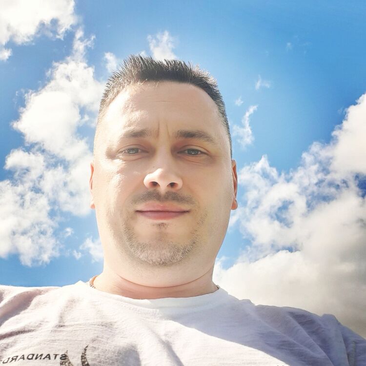  41392023  Valerchik, 42 ,    