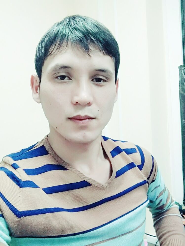  18404793  , 31 ,    -