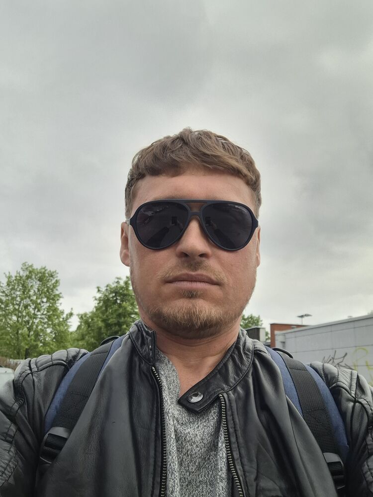  ,   Ihor, 41 ,   ,   