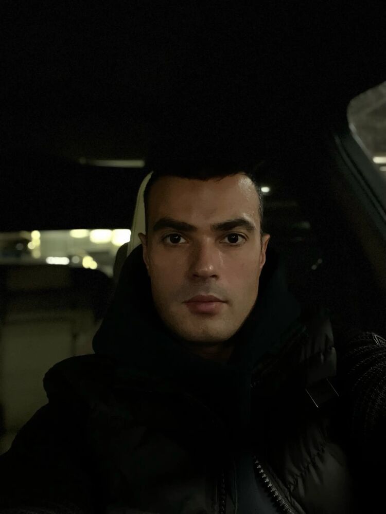  43847813  , 38 ,    --