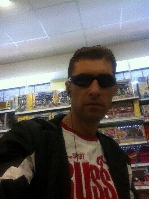  ,   Denis, 46 ,   ,   