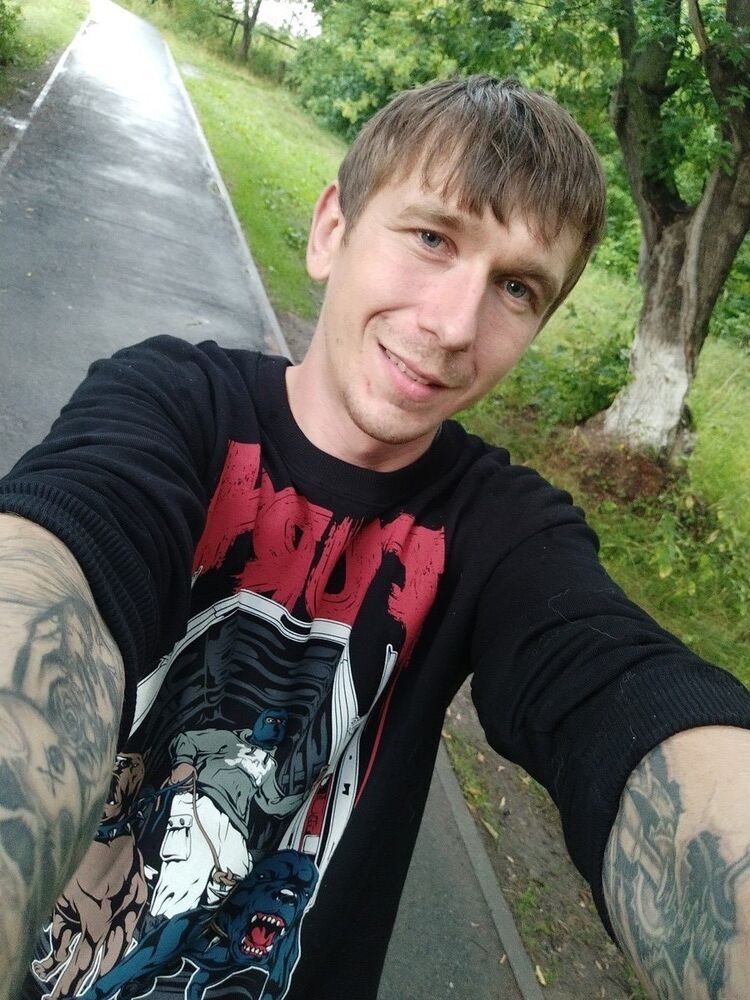   ,   Denis, 32 ,   ,   , c 