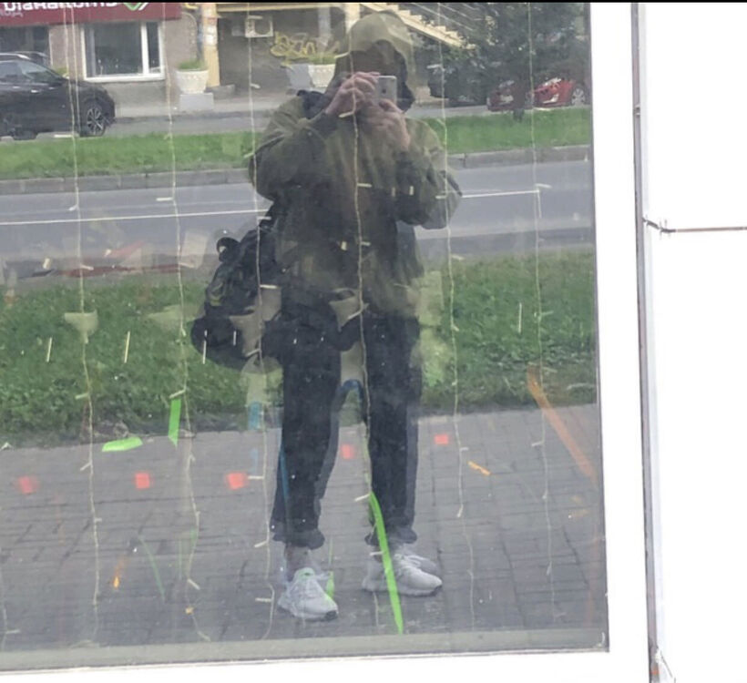  46166403  , 33 ,    