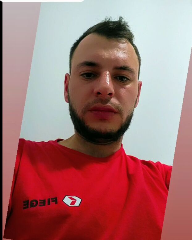  50021083  Davyd, 33 ,    -