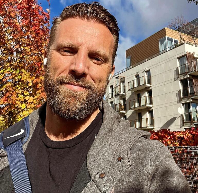  ,   Thomas, 48 ,   ,   