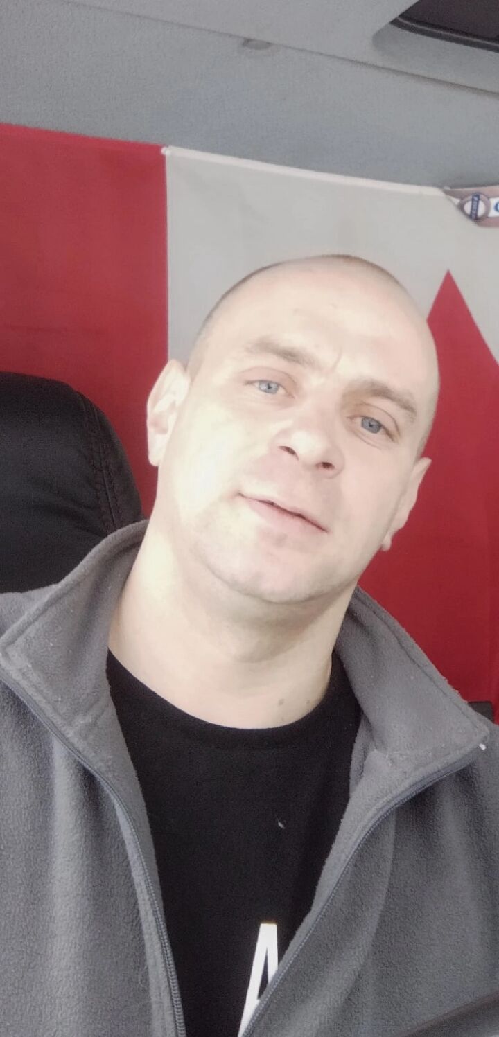  30637153  , 37 ,    -