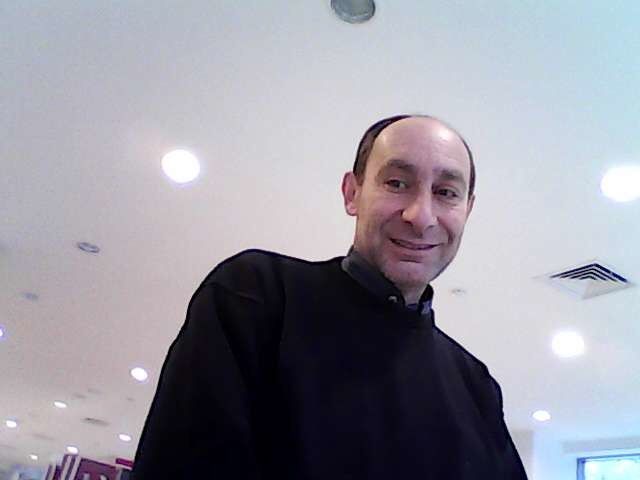  4087723  Nik, 55 ,    