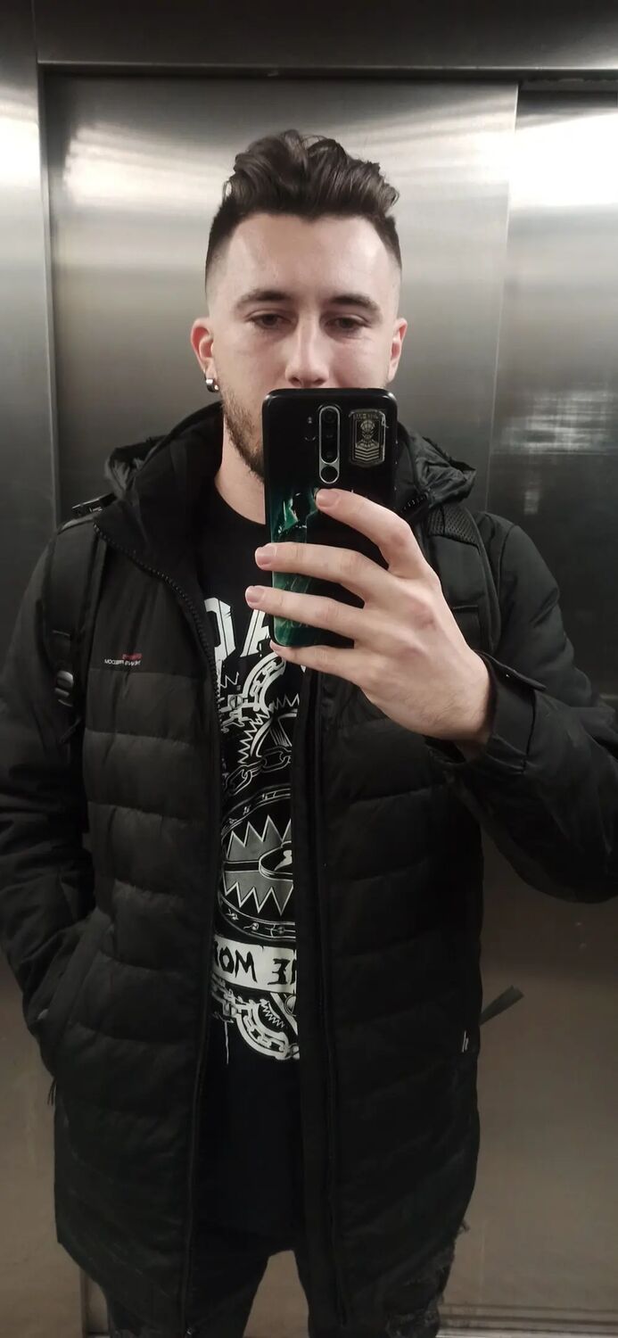  33798873  , 32 ,    