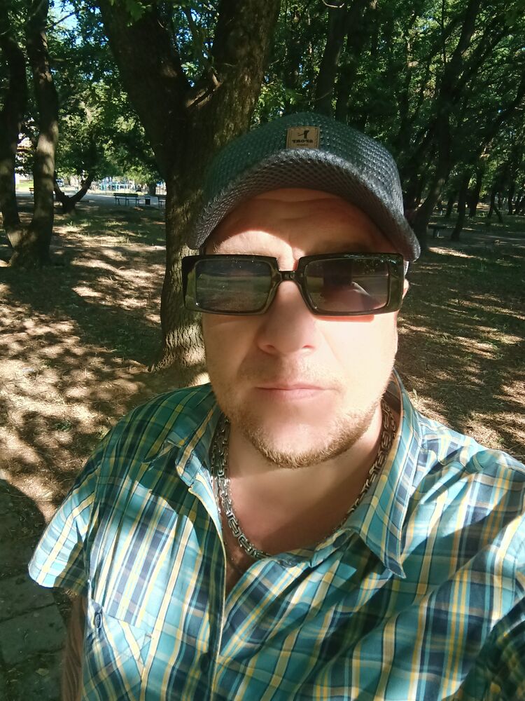  43387953  , 46 ,    