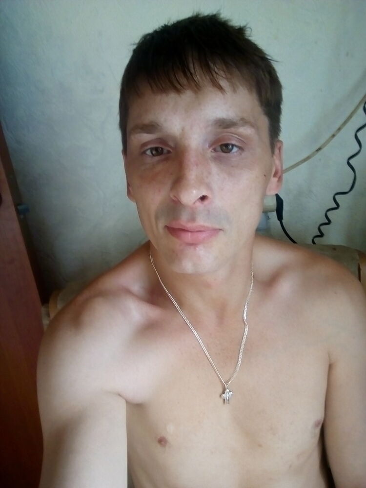  7808513  , 42 ,    