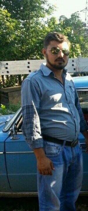  8814503  Artur, 36 ,    