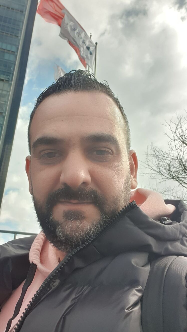  51518783  Joudas, 42 ,    Podgorica