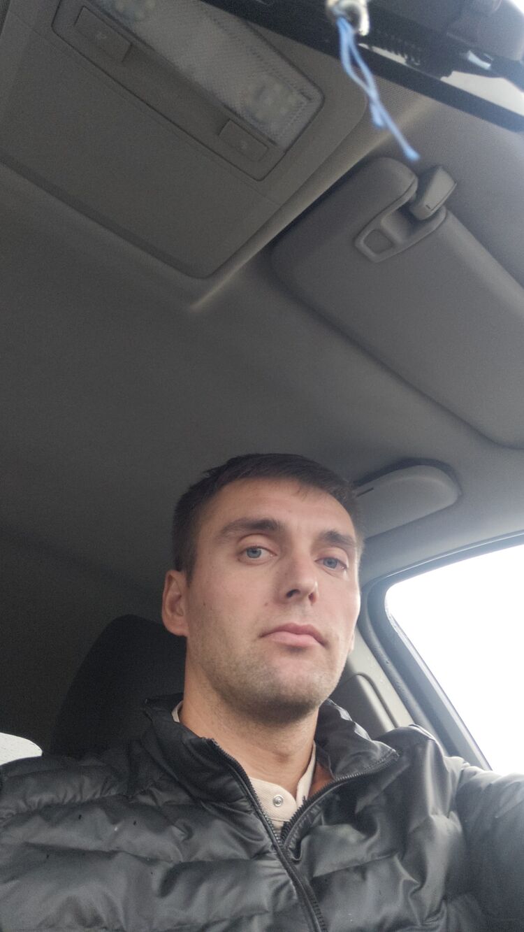  49532673  , 35 ,    