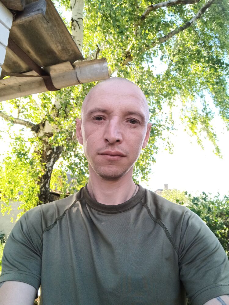  44187013  , 37 ,    
