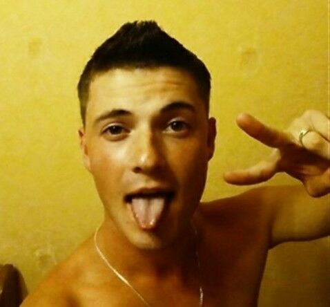  18381063  Love, 38 ,    