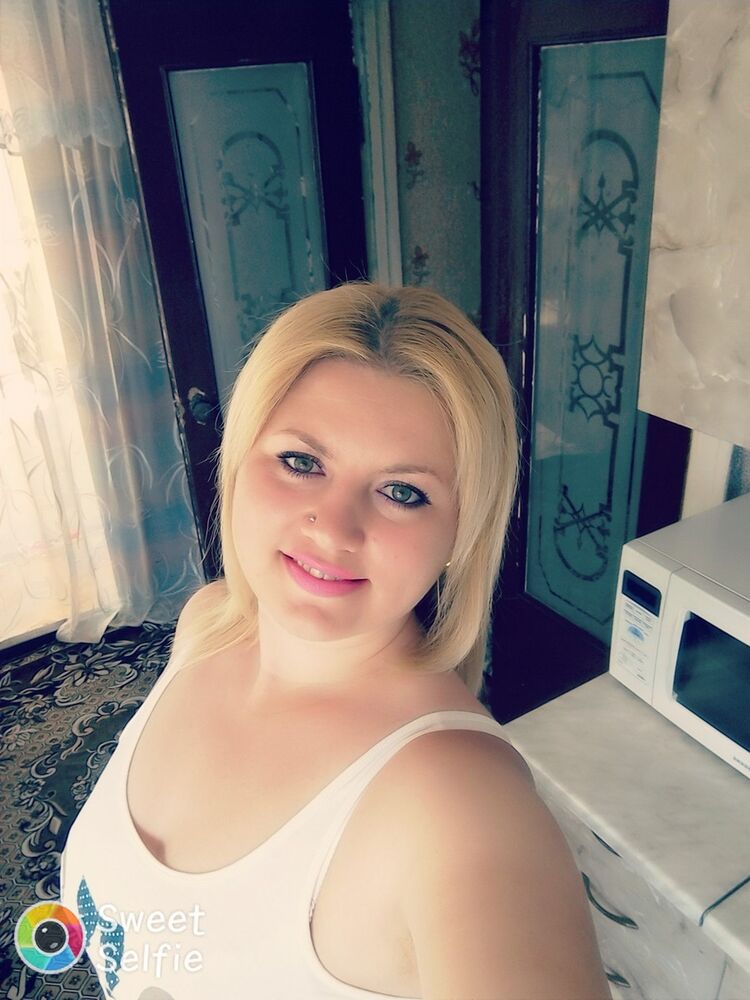 9744123  Marina, 41 ,    