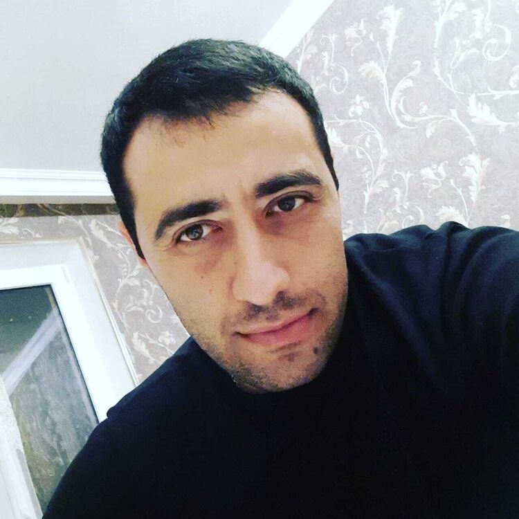  48154203  , 33 ,    