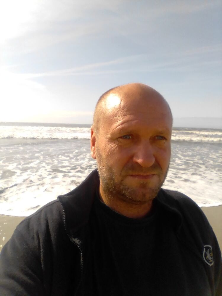 ,   Dmitry, 47 ,   ,   , c 