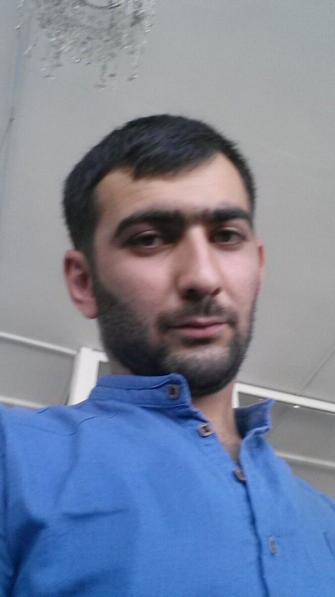  6380813  YAGUAR, 39 ,    