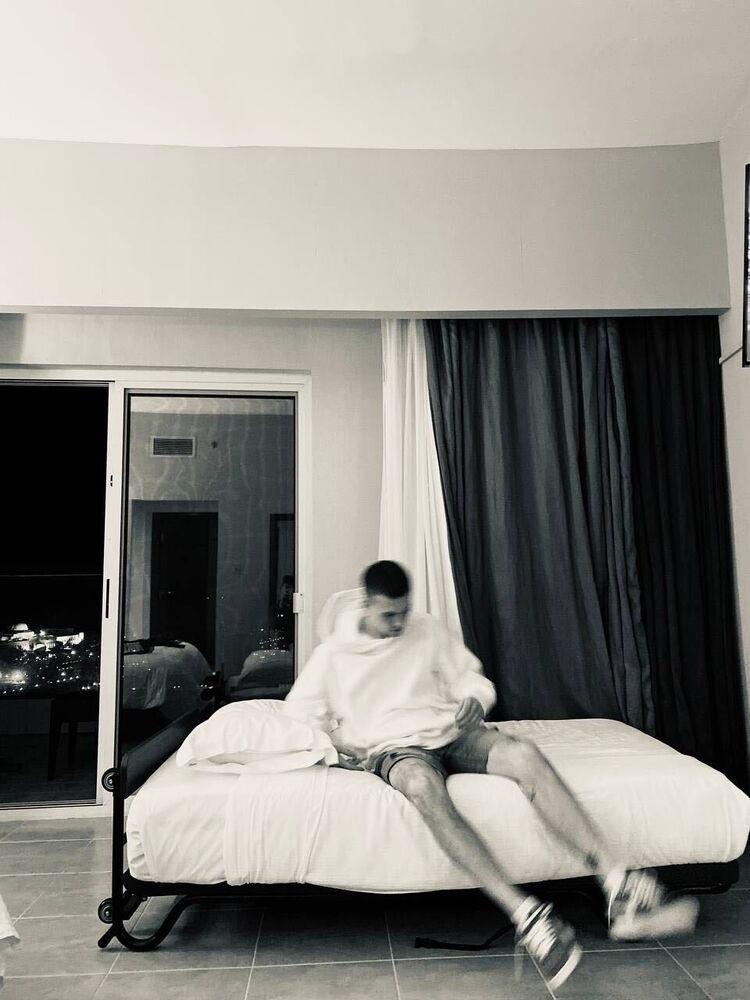  -,   , 27 ,   ,   