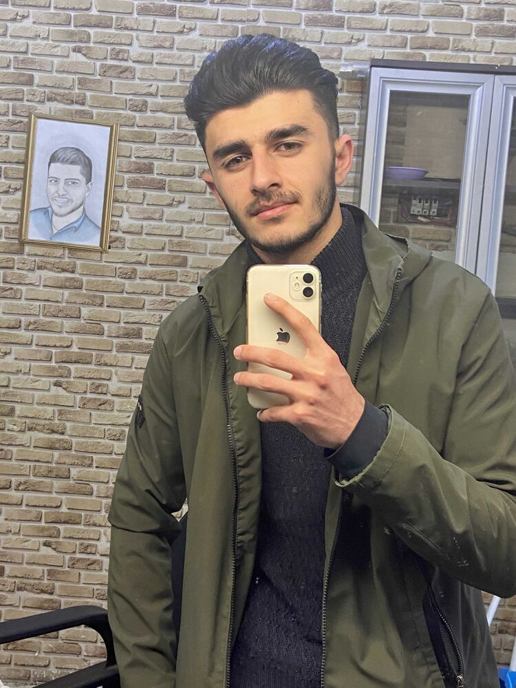  22853913  , 26 ,    