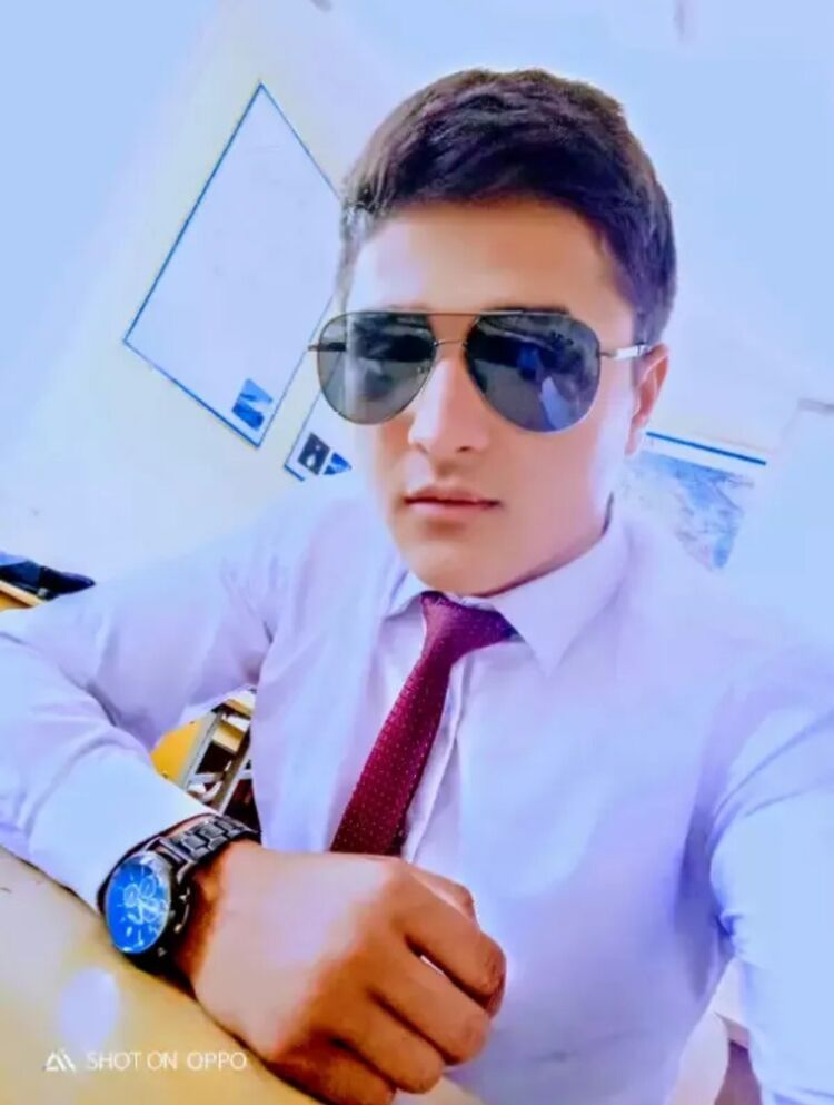  41251383  , 26 ,    