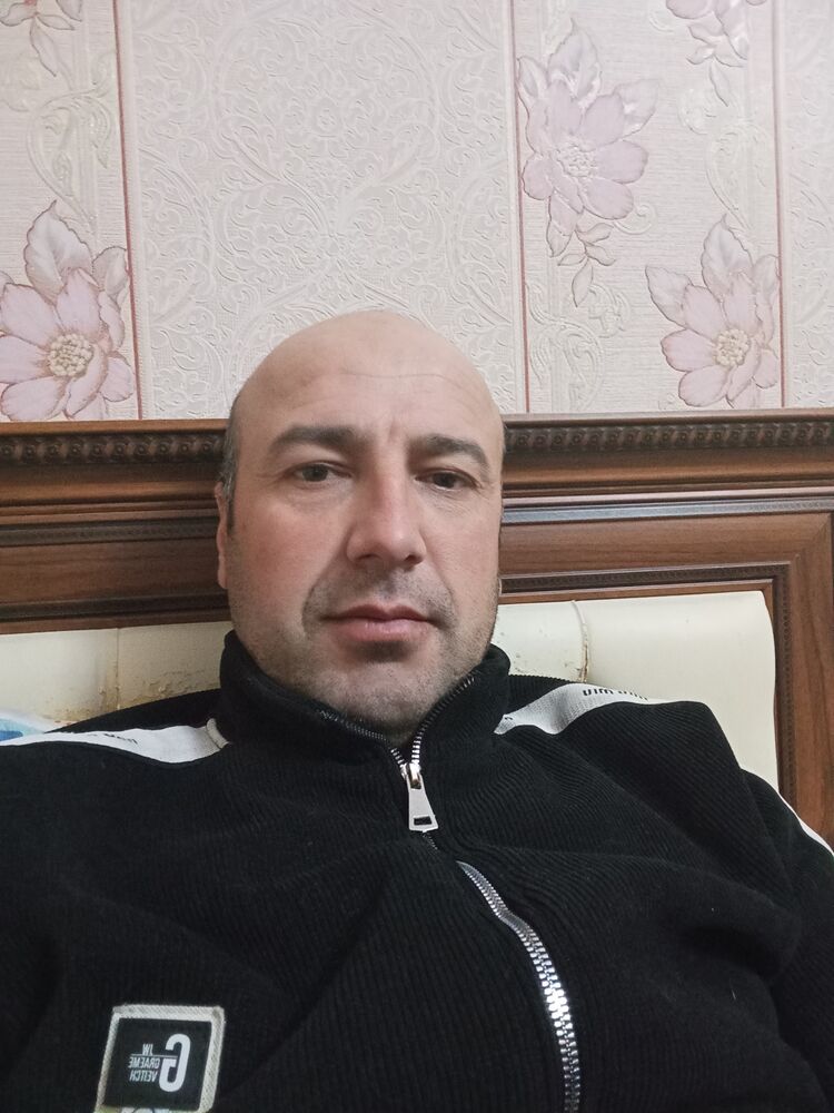  48449983  Mahmud, 39 ,    