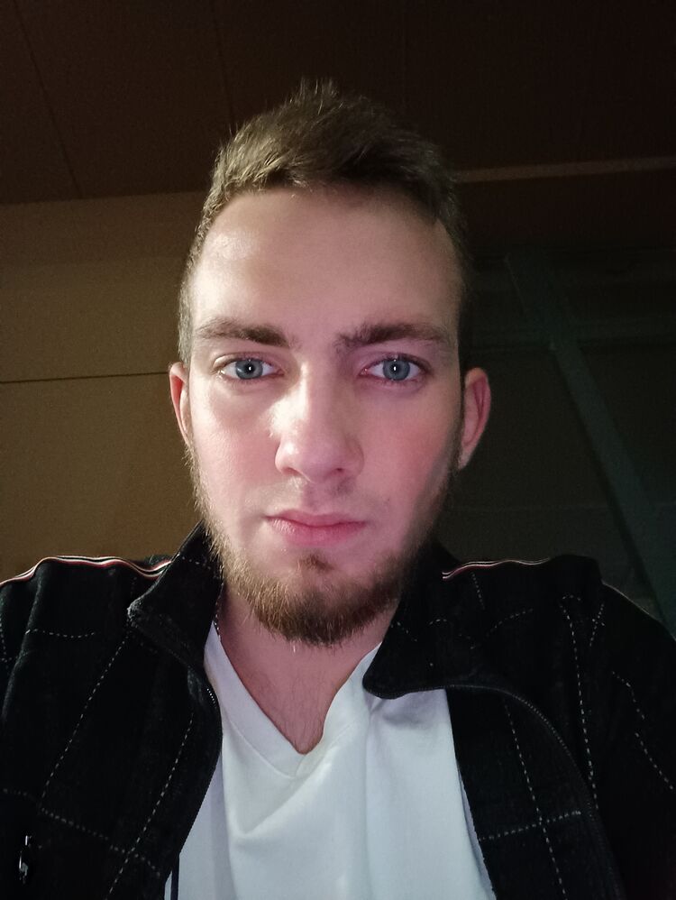  35583513  , 21 ,    