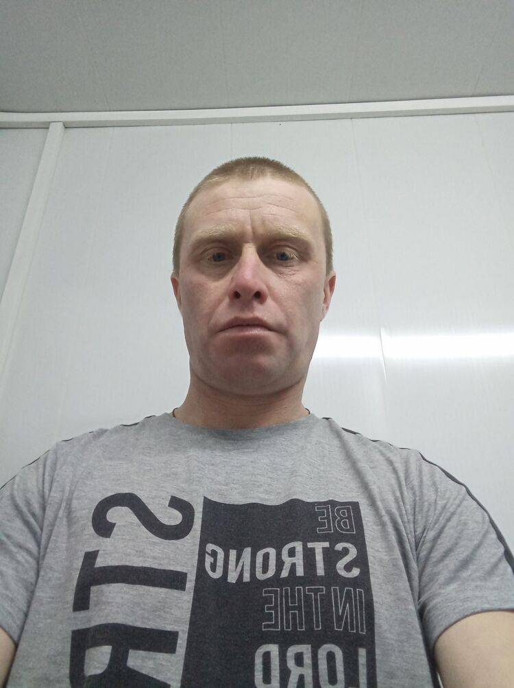  48958243  , 34 ,    