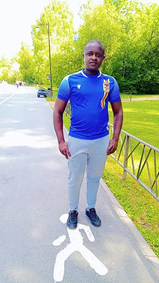  ,   Sandrin, 24 ,   ,   