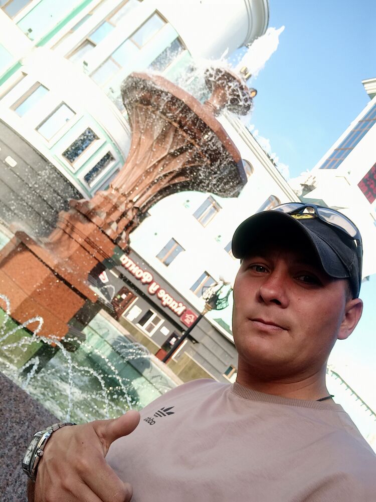  ,   Vyacheslav, 41 ,   ,   